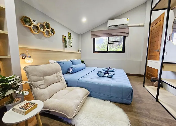 Ploy Mountain View Pool Villa
